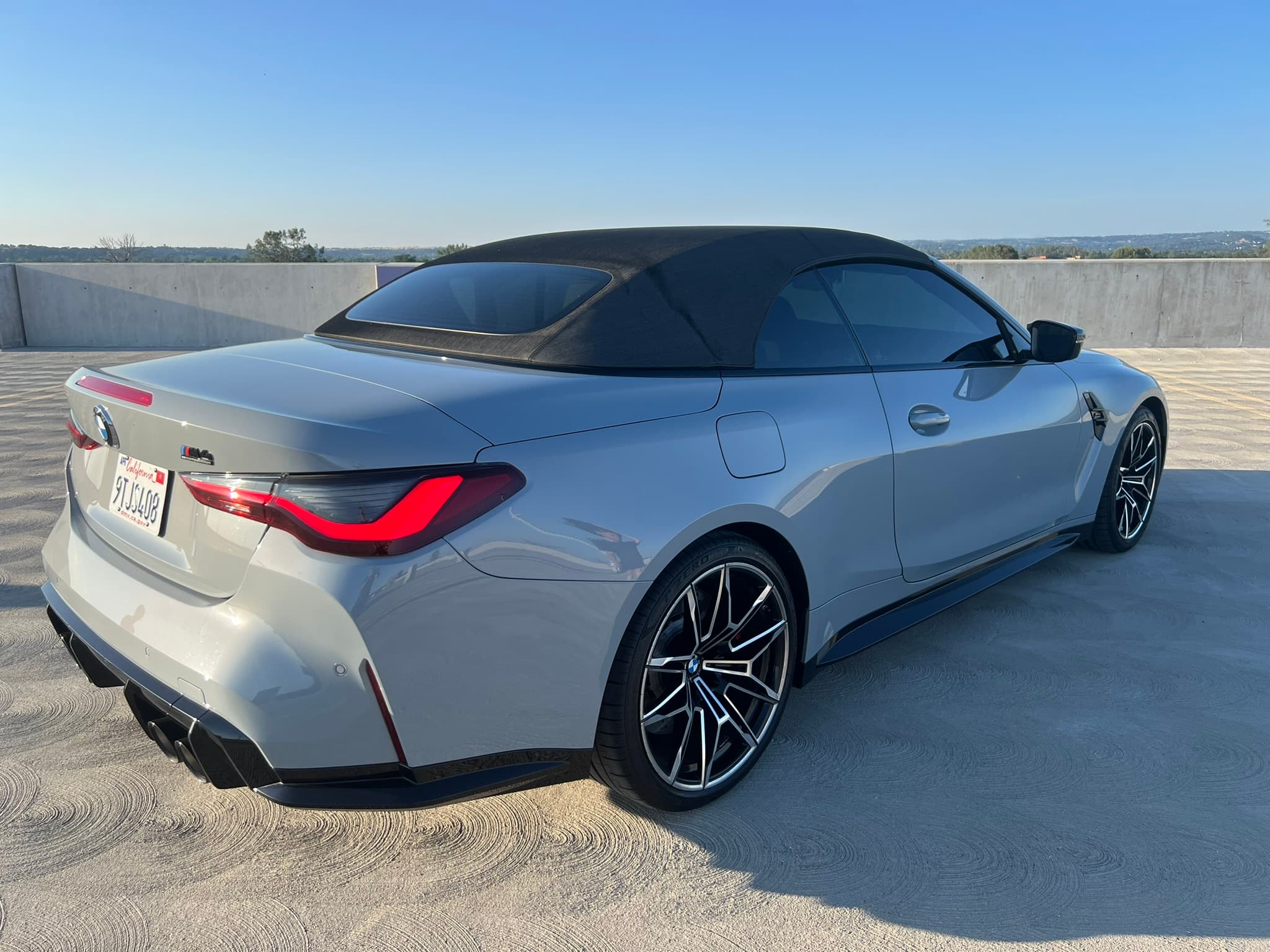 BMW M4 Convertible image 9