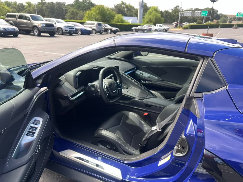 Corvette Convertible image 4